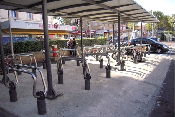 Réponse des municipalités sur les parkings vélos dans les gares