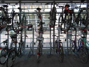 vélos stationnés en sécurité à Nantes